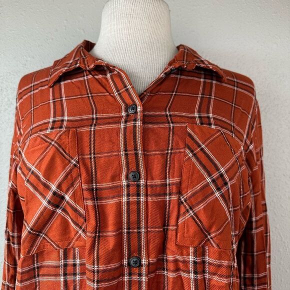 NWT Sanctuary Women’s Button Up - Picture 2 of 7